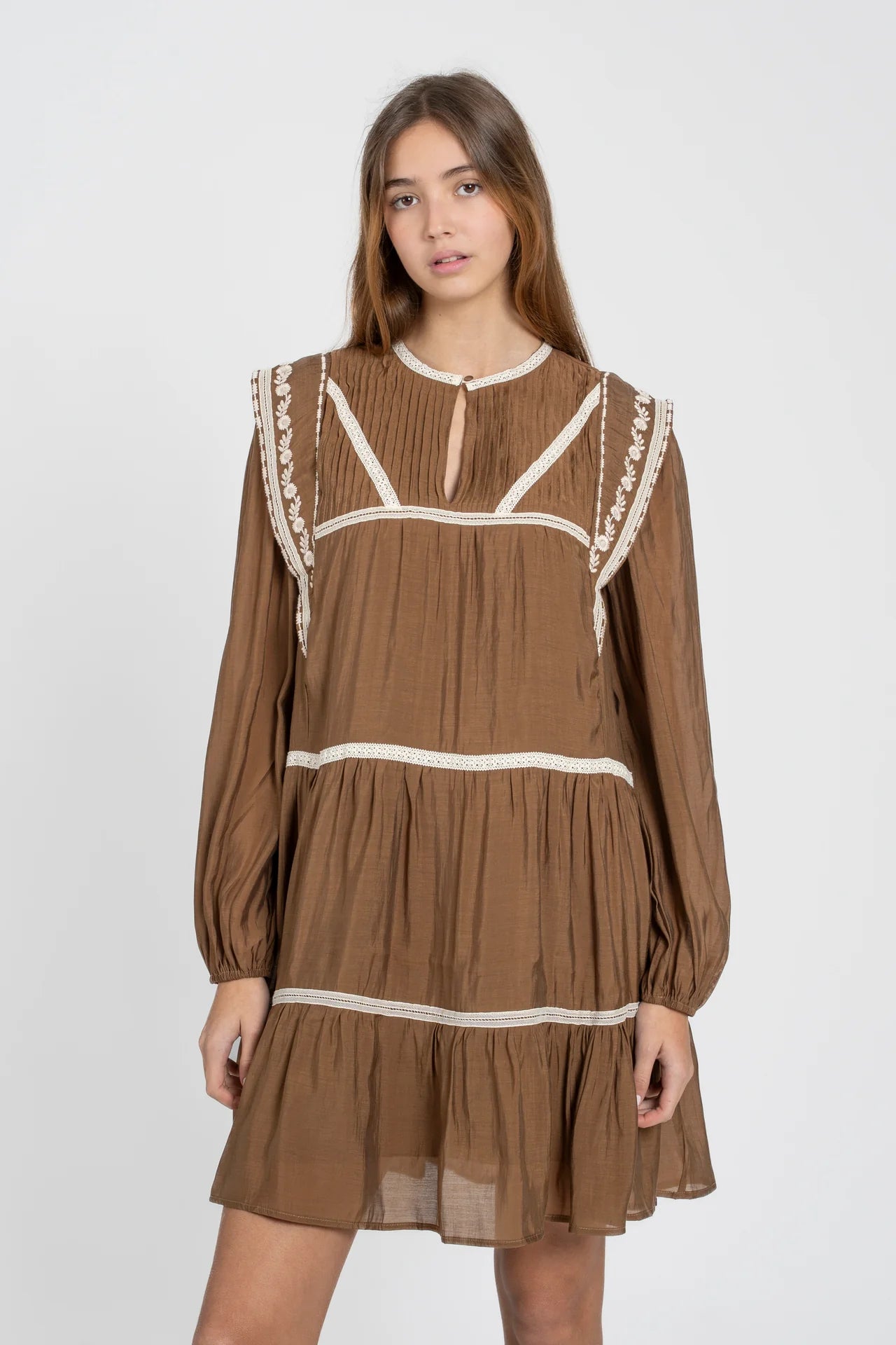 Vestido Premium Bordados